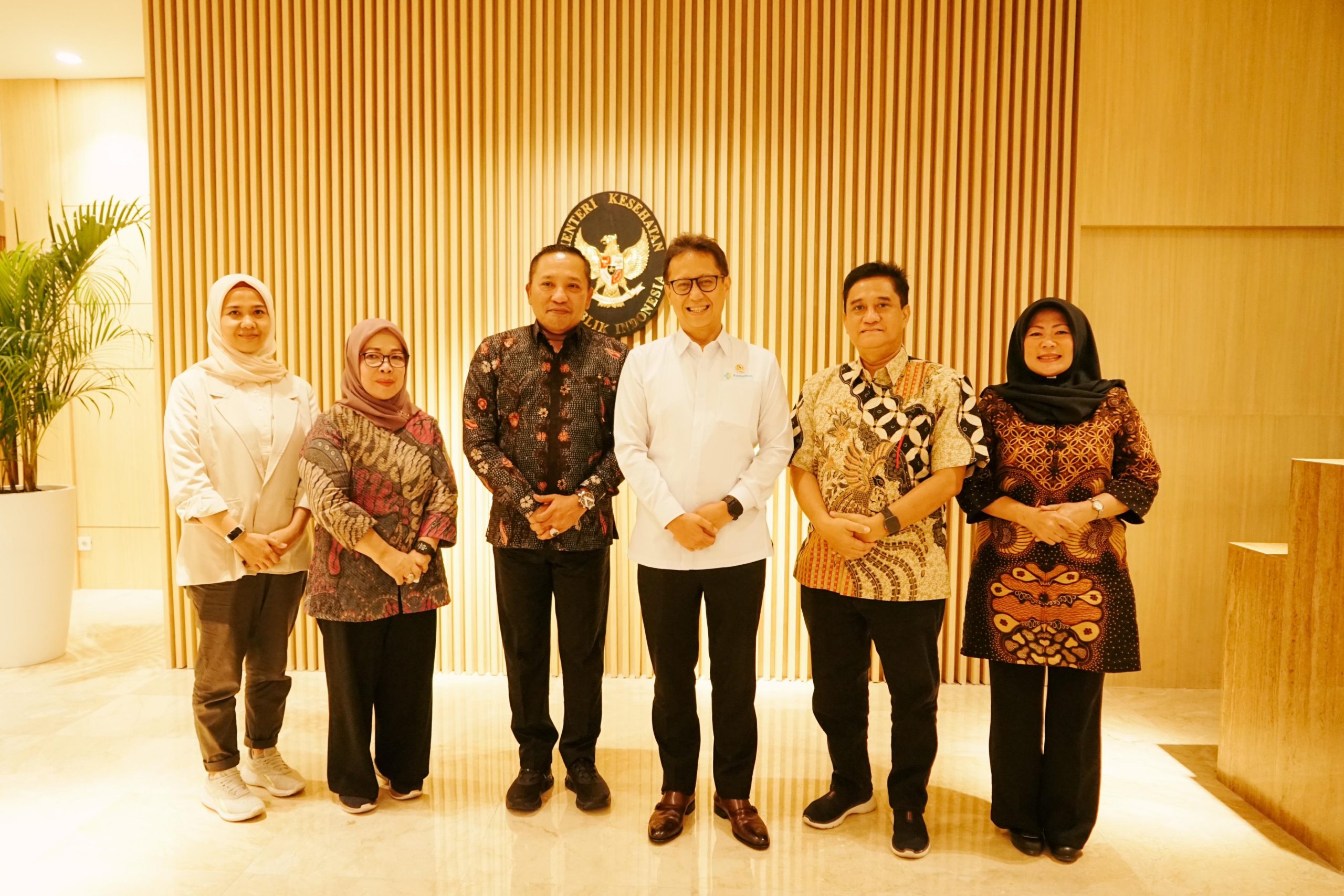 Bupati Sampang Serius Banget..! Relokasi RSMZ Dengan Kemenkes RI.
