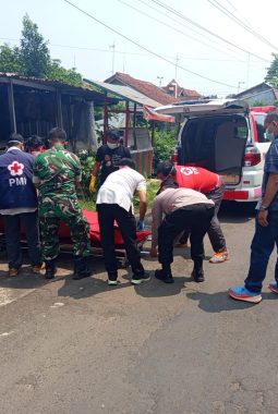 Warga Ditemukan Meninggal Membusuk di Dalam toko Helm di Kajen, Polisi: Diduga Meninggal karena Sakit